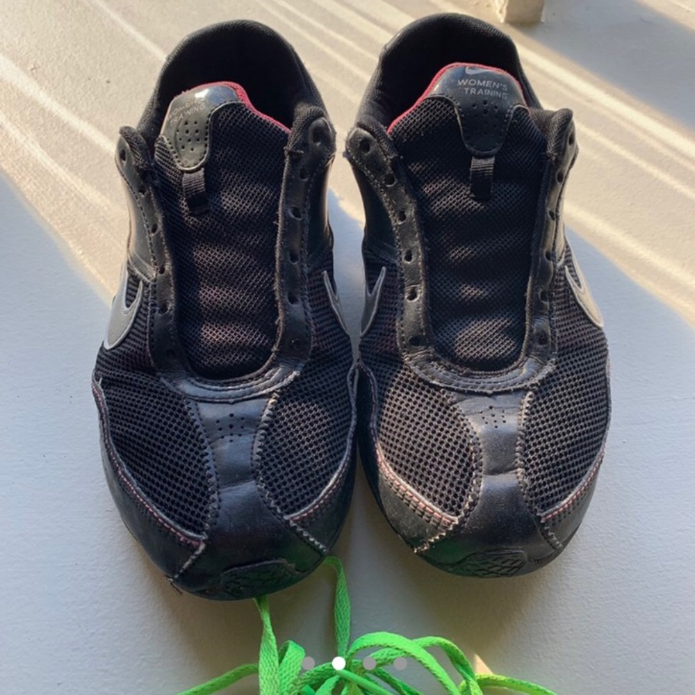 Nike - Picture 2 of 2